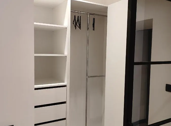 Apartment Narutowicza 56 *